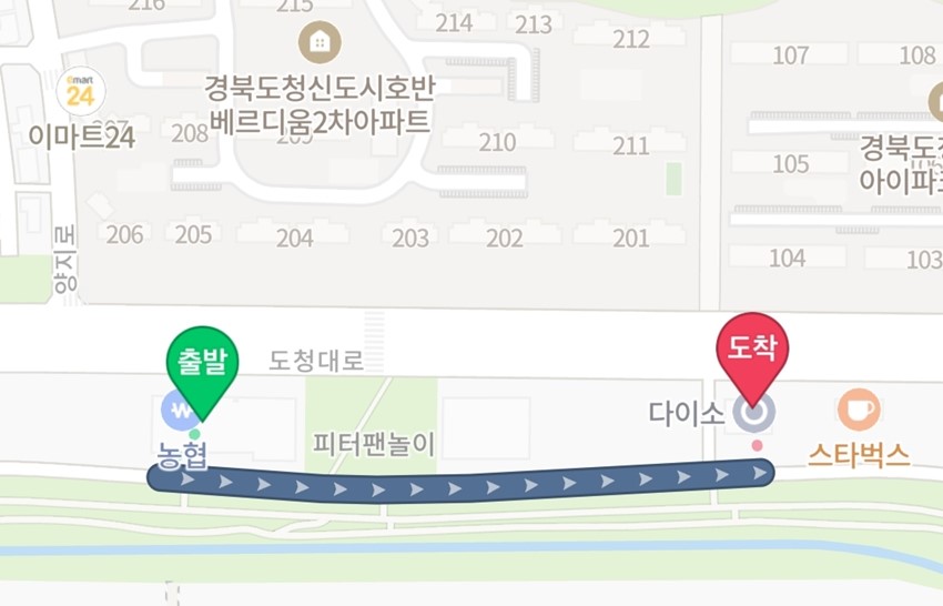 1.수변로 구간 불법주정차로 인한 도로혼잡 및 교통불편야기